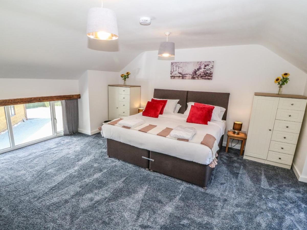 Y Beudy The Dairy Villa Oswestry Exteriör bild